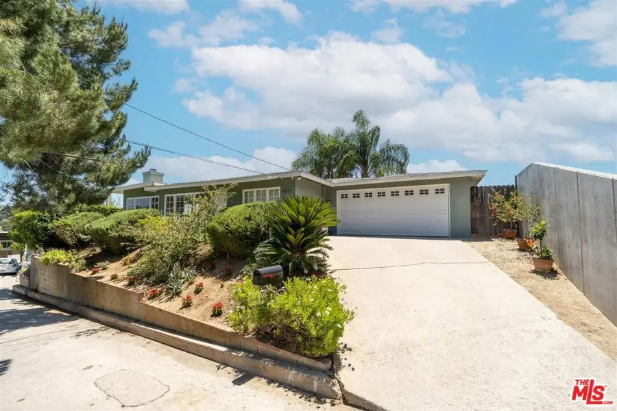 2337 Sunset Heights Drive, Los Angeles, CA 90046 - #2