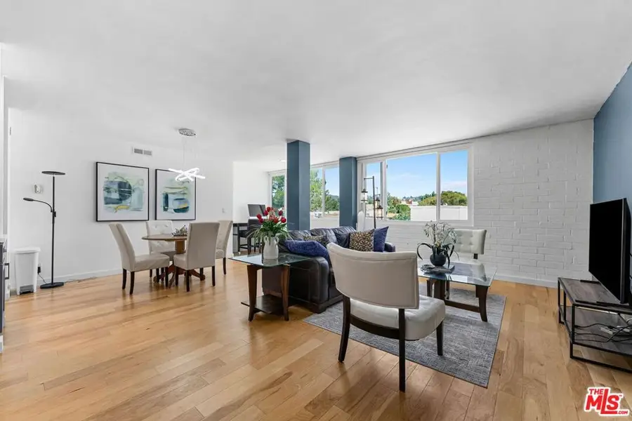 540 Kelton Avenue #501, Los Angeles, CA 90024 - #3