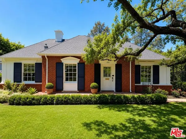 351 Veteran Avenue, Los Angeles, CA 90024