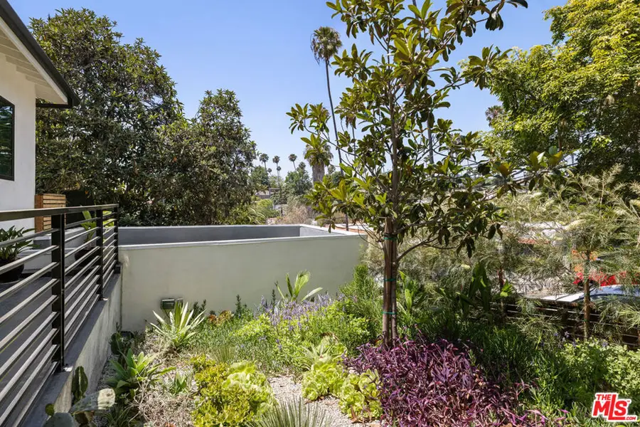 2412 Reservoir Street, Los Angeles, CA 90026 - #3