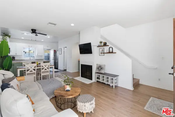 856 W Beach Avenue #16, Inglewood, CA 90302