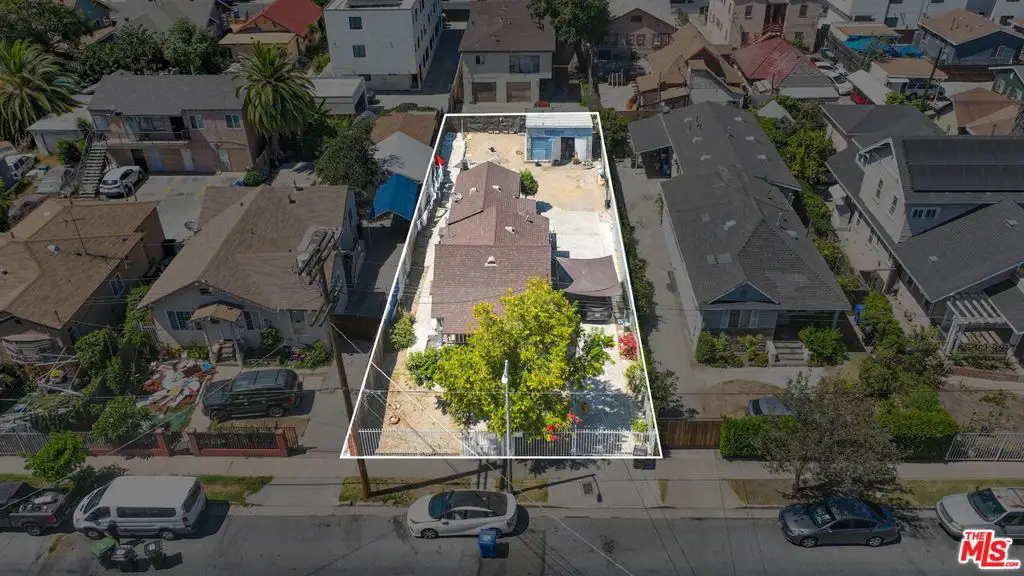 1525 W 37th Street, Los Angeles, CA 90018 - #1