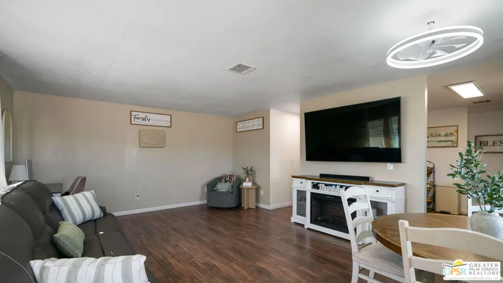 4647 Camarilla Avenue, Yucca Valley, CA 92284 - #1