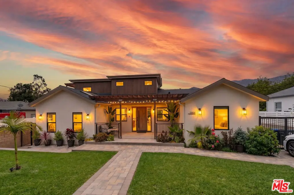 2806 Manhattan Avenue, La Crescenta, CA 91214 - #1
