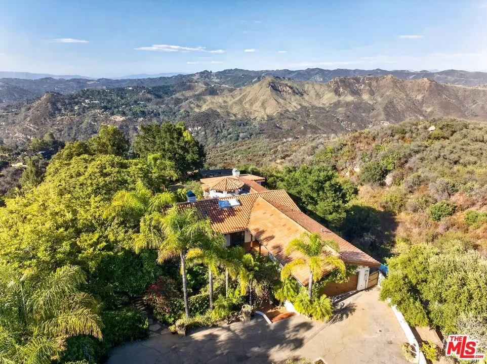 20333 Reigate Road, Topanga, CA 90290 - #1