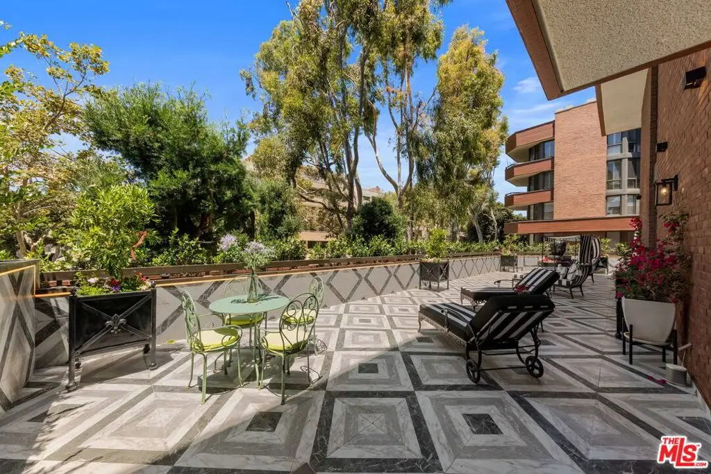 300 N Swall Drive #158, Beverly Hills, CA 90211 - #1
