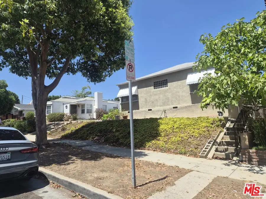 833 16th Street #C, Santa Monica, CA 90403 - #2