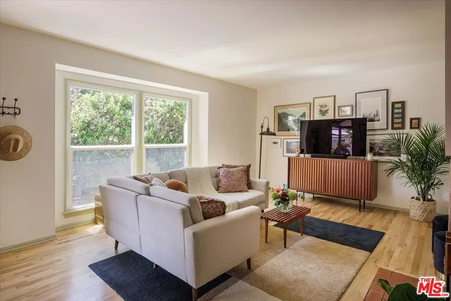 3510 Ferncroft Road, Los Angeles, CA 90039 - #3