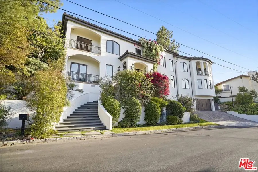 10940 Terryview Drive, Studio City, CA 91604 - #3