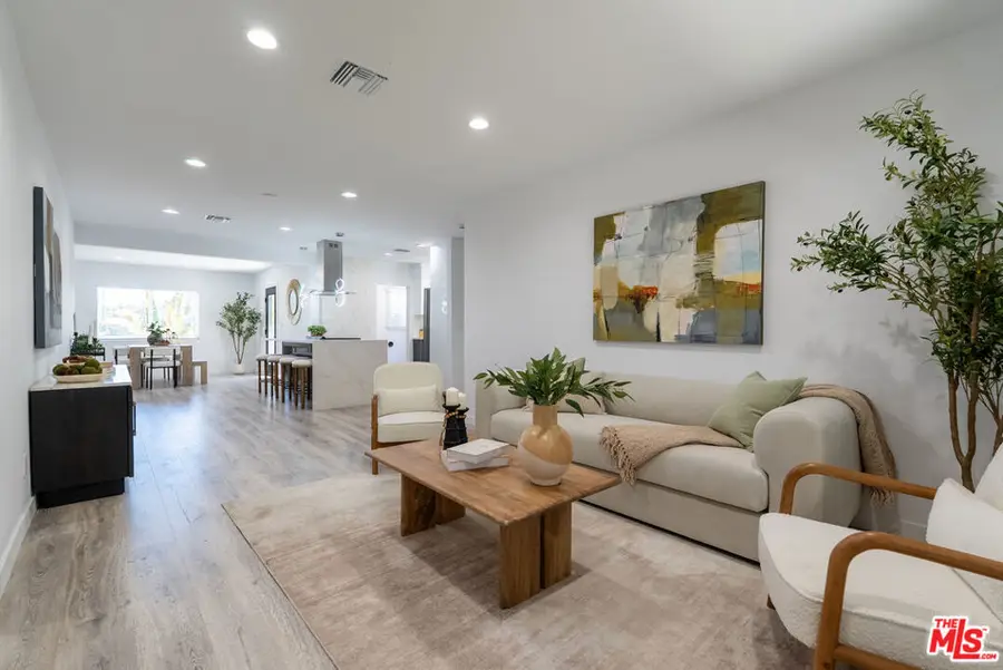 6160 Shoshone Avenue, Encino, CA 91316 - #2