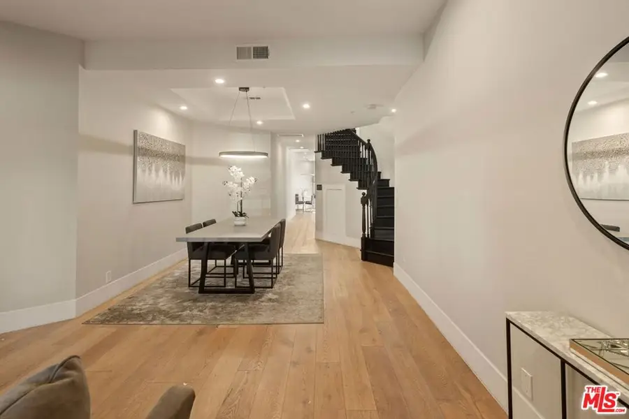 241 S Lasky Drive, Beverly Hills, CA 90212 - #2