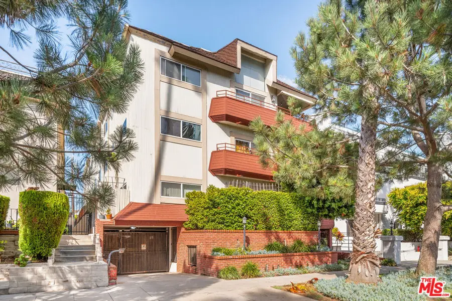 1127 9th Street #103, Santa Monica, CA 90403 - #2