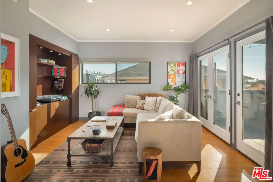 1133 N Clark Street #103, West Hollywood, CA 90069 - #2
