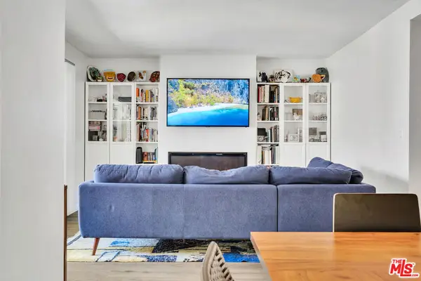 5674 Windsor Way #210, Culver City, CA 90230
