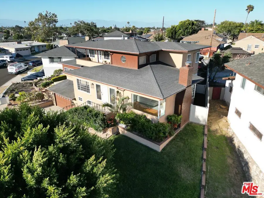 10212 S 7th Avenue, Inglewood, CA 90303 - #2