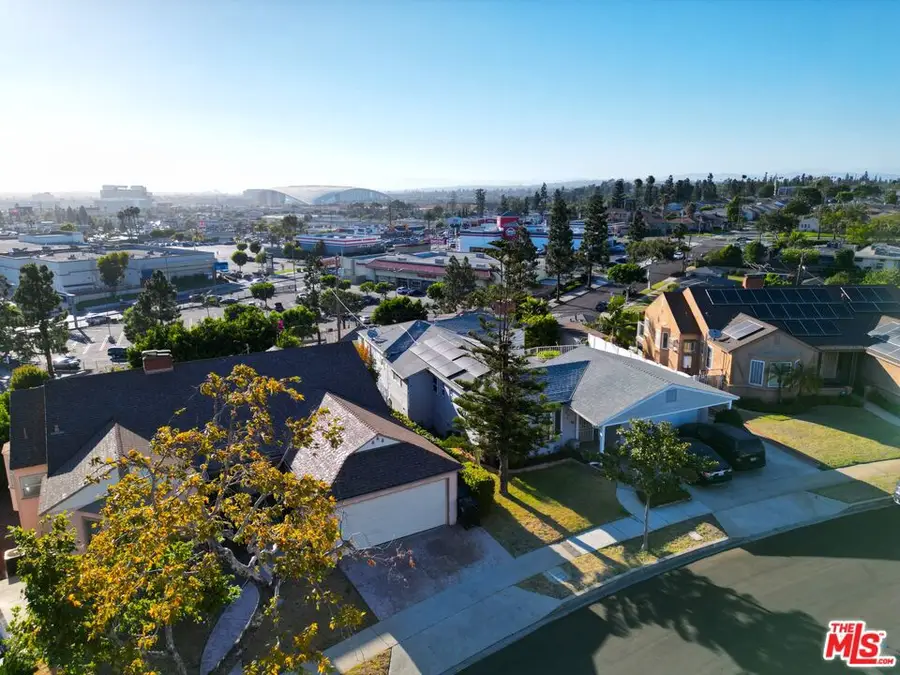 10212 S 7th Avenue, Inglewood, CA 90303 - #3