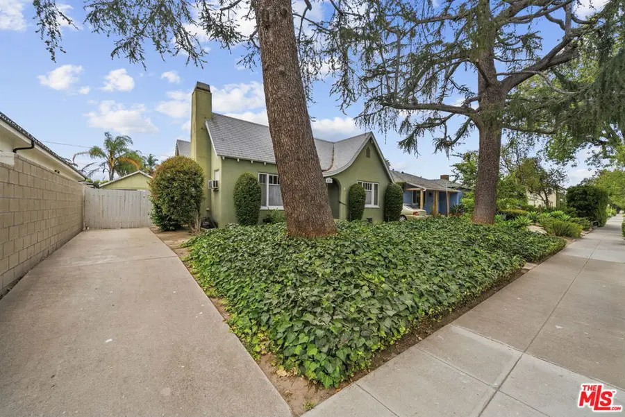 427 S Orchard Drive, Burbank, CA 91506 - #2