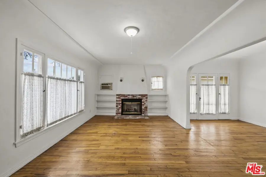427 S Orchard Drive, Burbank, CA 91506 - #3