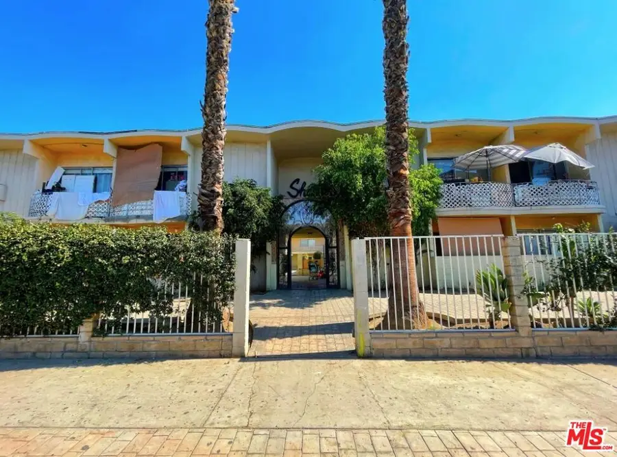 6956 Kester Avenue, Van Nuys, CA 91405 - #2