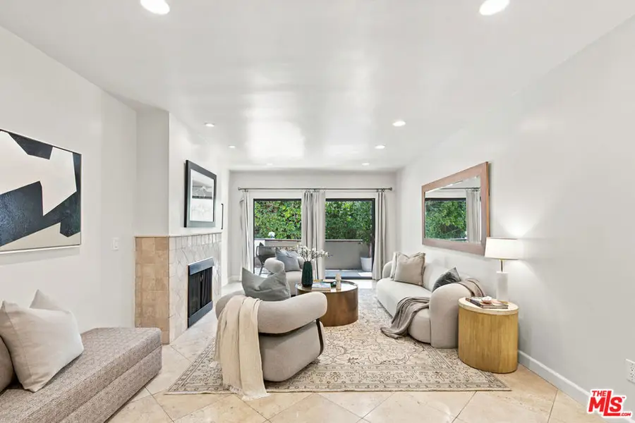 2332 Fox Hills Drive #103, Los Angeles, CA 90064 - #3