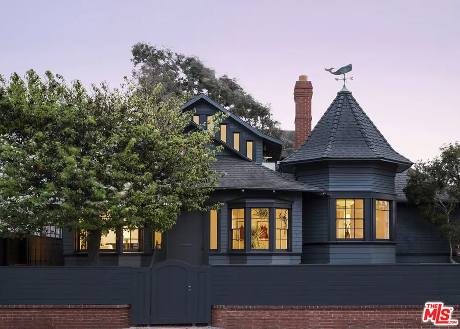 12 Rose Avenue, Venice, CA 90291 - #2