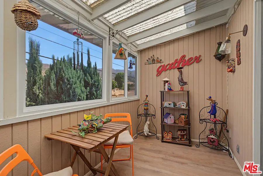 1901 Peyton Avenue #N, Burbank, CA 91504 - #2