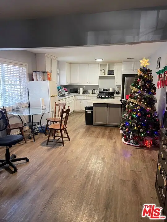 915 E 76th Place, Los Angeles, CA 90001 - #3
