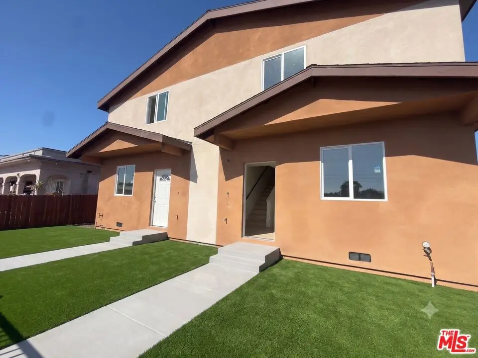 9801 Grandee Avenue, Los Angeles, CA 90002 - #1