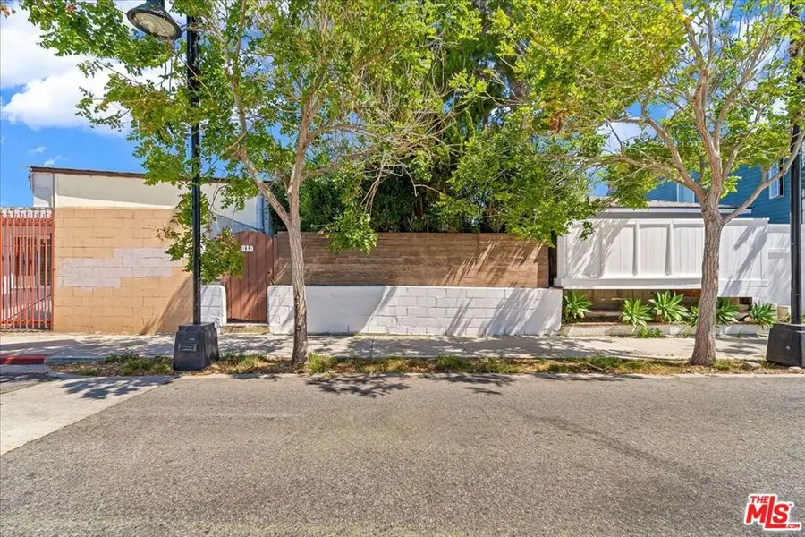 810 Navy Street, Santa Monica, CA 90405 - #2