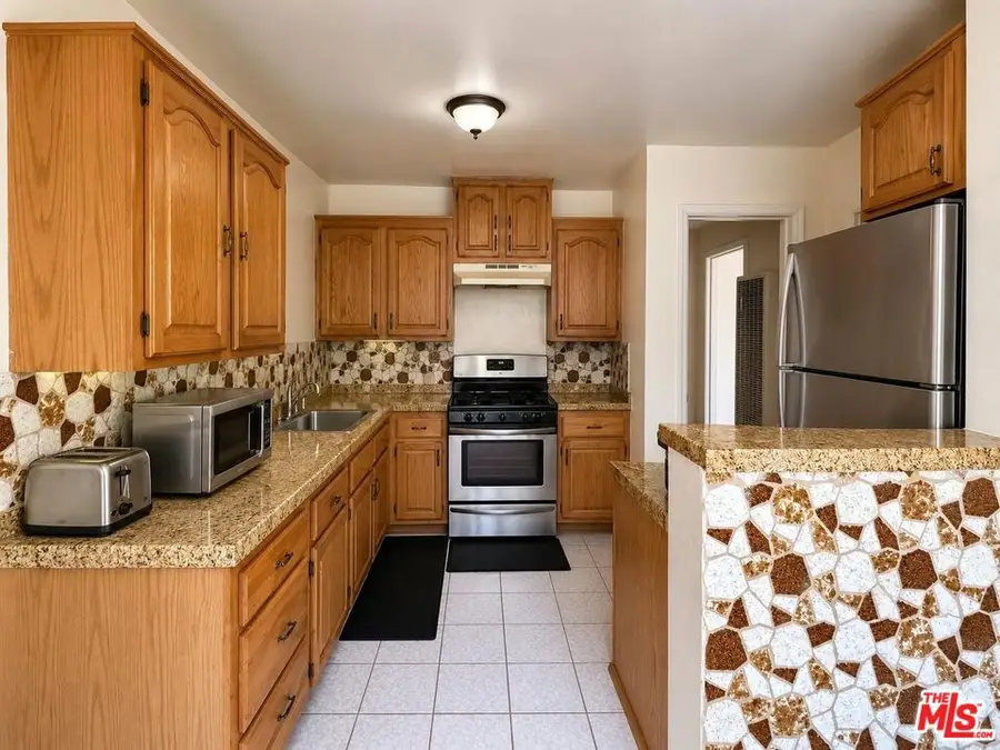 3566 Chesapeake Avenue, Los Angeles, CA 90016 - #3