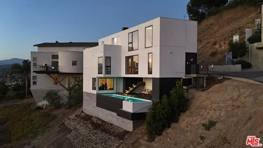 3607 Kinney Street, Los Angeles, CA 90065 - #2