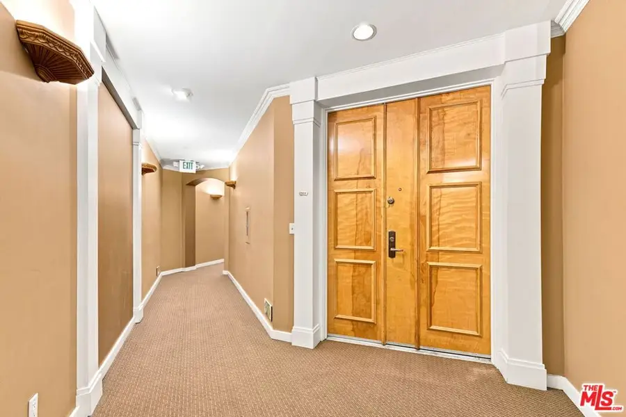 128 N Swall Drive #304, Los Angeles, CA 90048 - #2