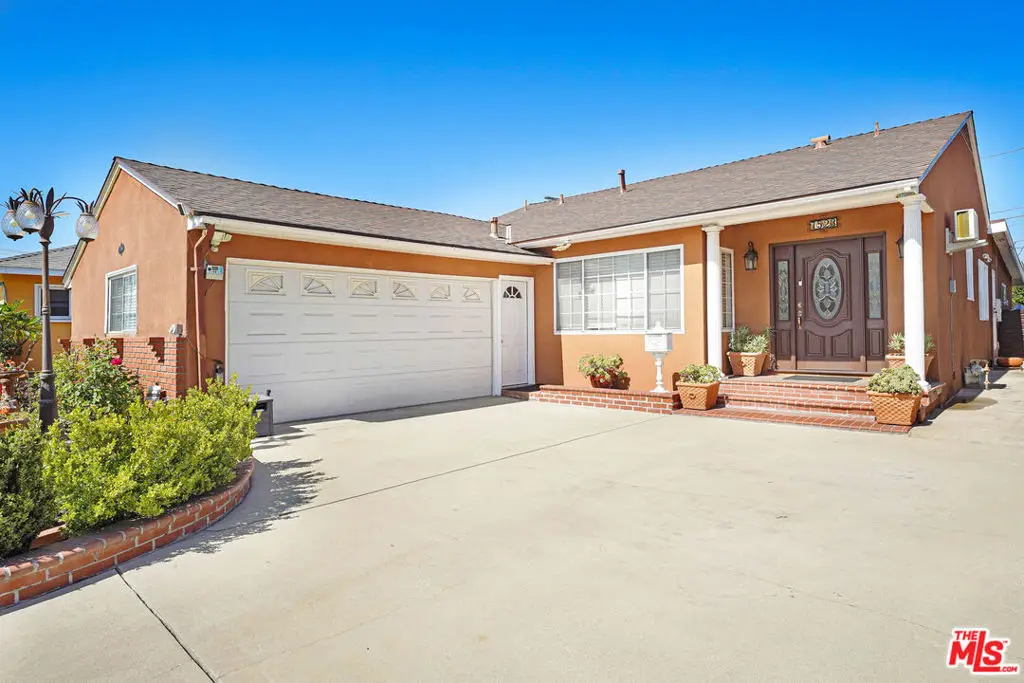 7523 N Ontario Street, Burbank, CA 91504 - #1
