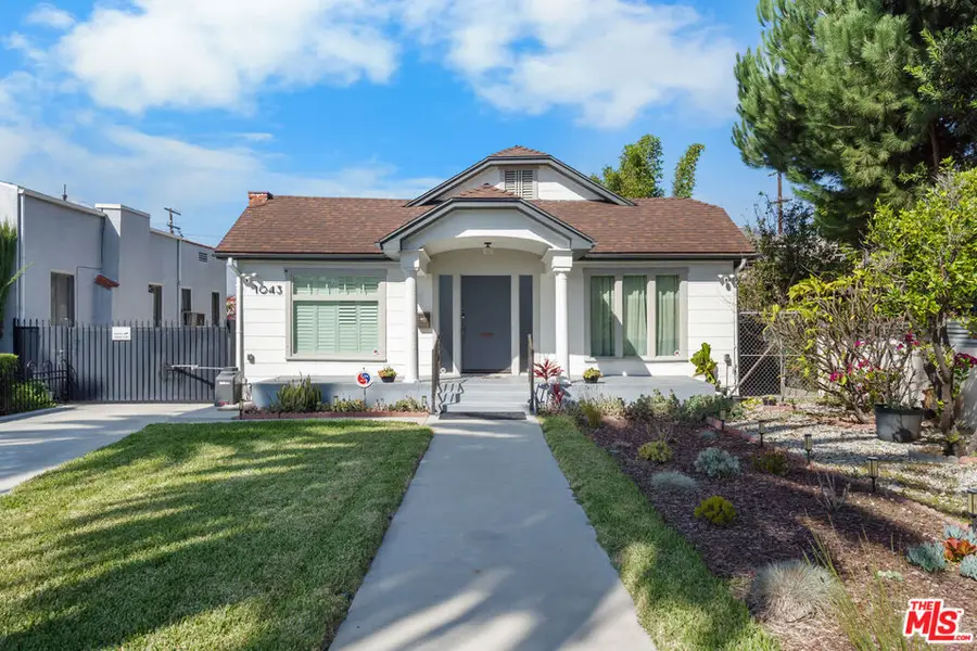 1043 S Victoria Avenue, Los Angeles, CA 90019 - #2