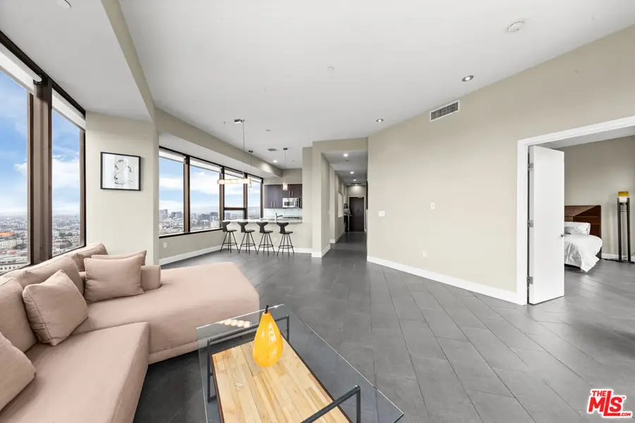 1100 Wilshire Boulevard #2411, Los Angeles, CA 90017 - #2