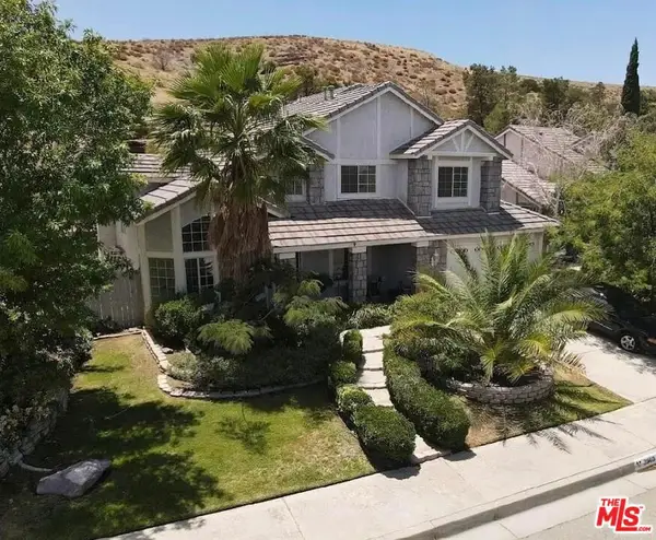39413 Beacon Lane, Palmdale, CA 93551