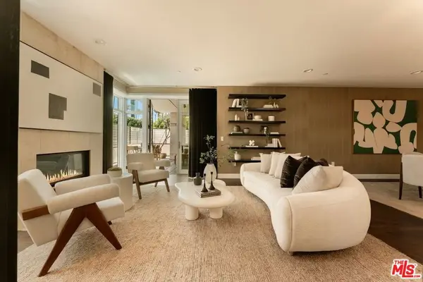 447 N Doheny Drive #101, Beverly Hills, CA 90210