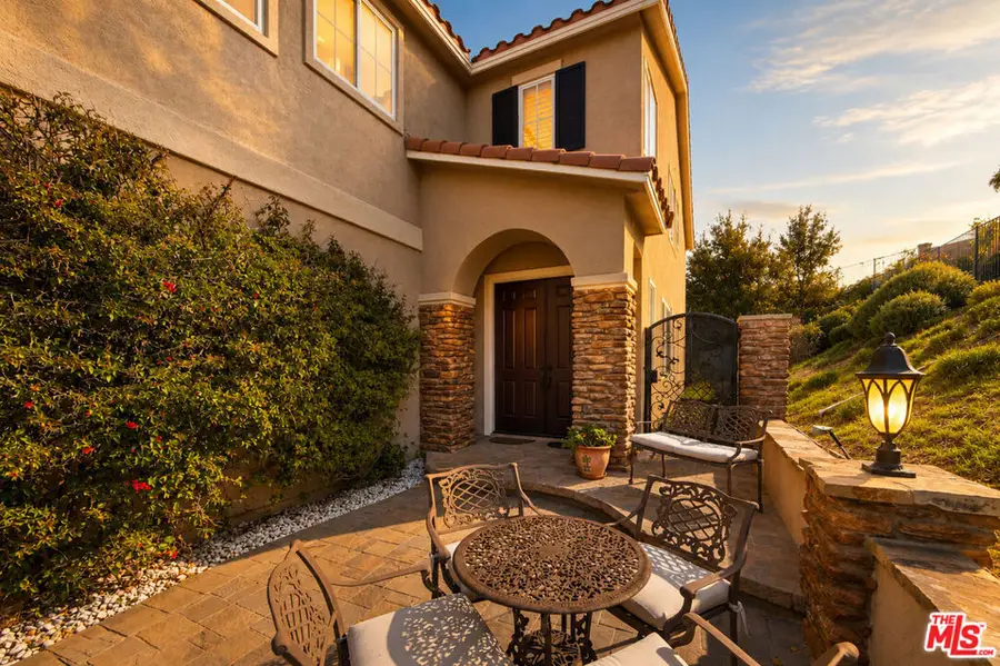 28346 Linda Vista Street, Canyon Country, CA 91387 - #2