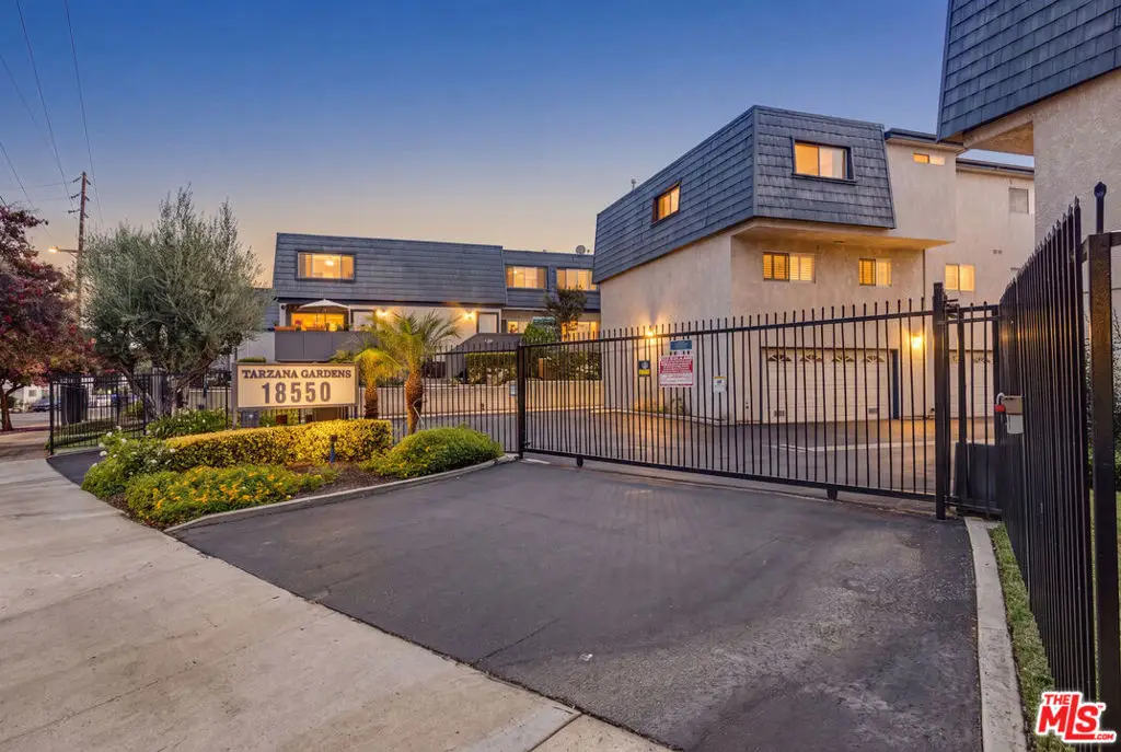 18550 Hatteras Street #100, Tarzana, CA 91356 - #1