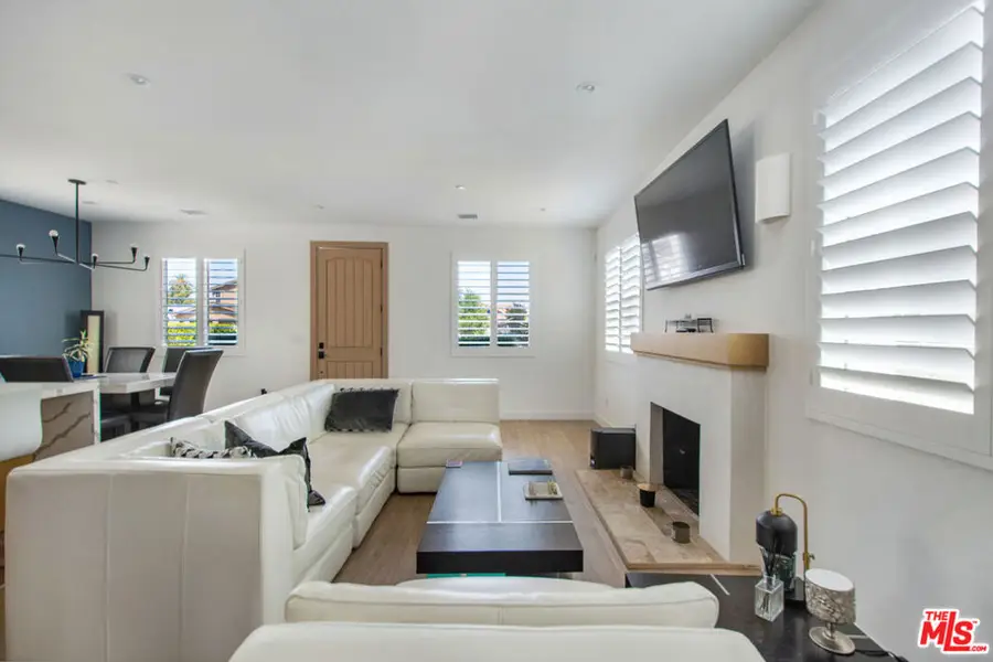 3763 S Gramercy Place, Los Angeles, CA 90018 - #3