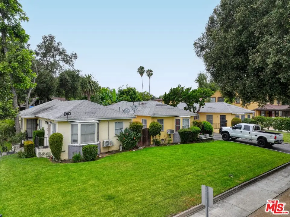 925 N Marengo Avenue, Pasadena, CA 91103 - #1