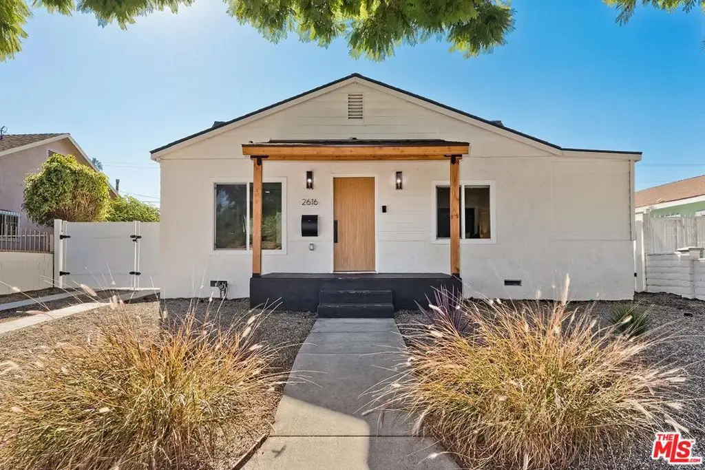 2616 W 73rd Street, Los Angeles, CA 90043 - #1