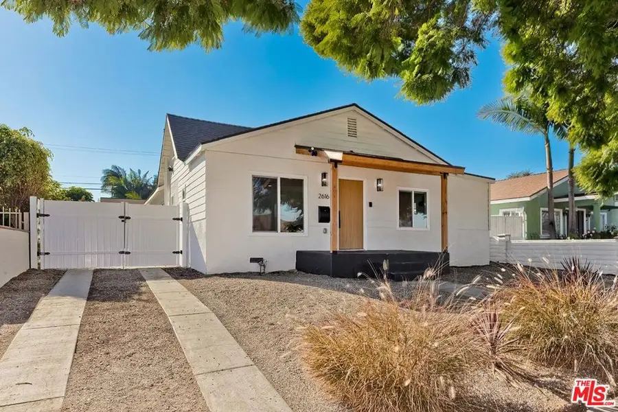2616 W 73rd Street, Los Angeles, CA 90043 - #2