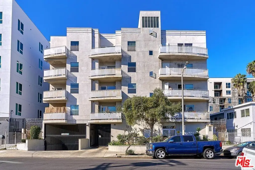 1025 Dewey Avenue #205, Los Angeles, CA 90006 - #1