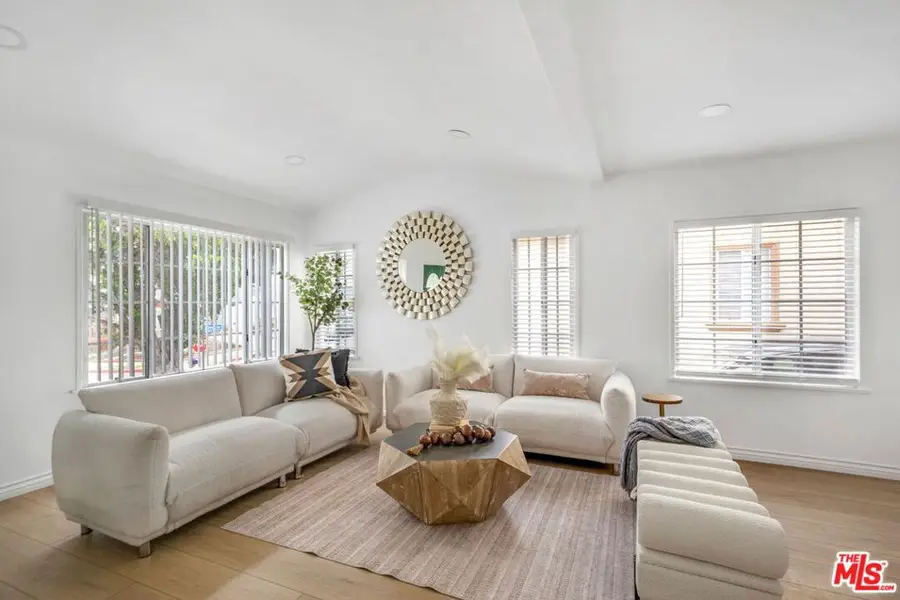 4137 W 58th Place, Los Angeles, CA 90043 - #3