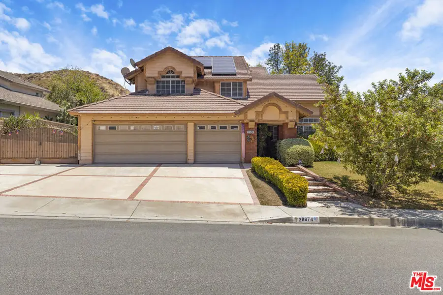 28674 Kathleen Avenue, Santa Clarita, CA 91390 - #2