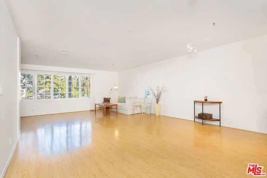 1040 4th Street #106, Santa Monica, CA 90403 - #3