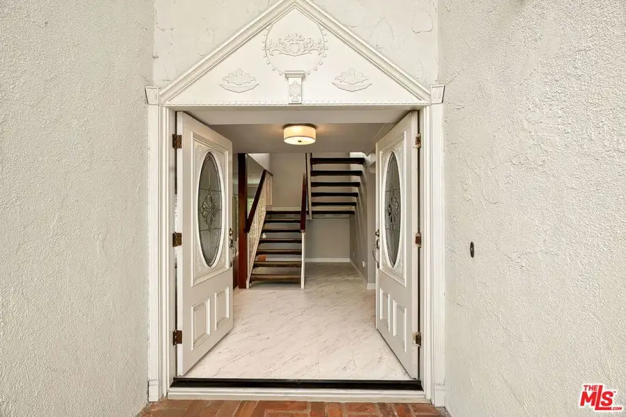 3010 Stoner Avenue, Los Angeles, CA 90066 - #3