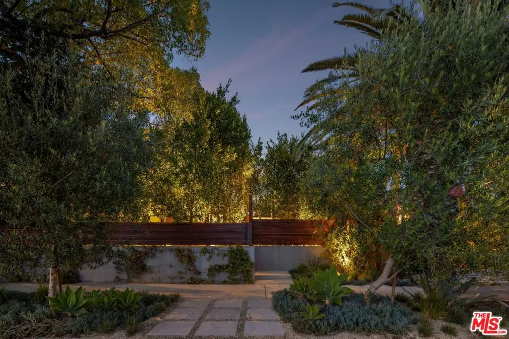 2106 Glyndon Avenue, Venice, CA 90291 - #1