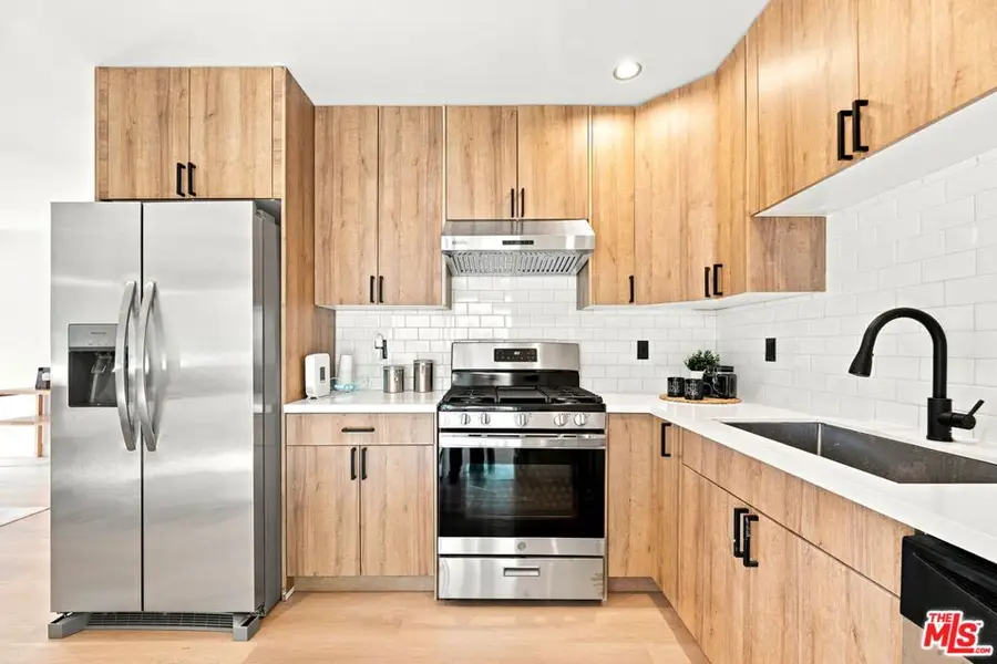 1168 N Edgemont Street, Los Angeles, CA 90029 - #3